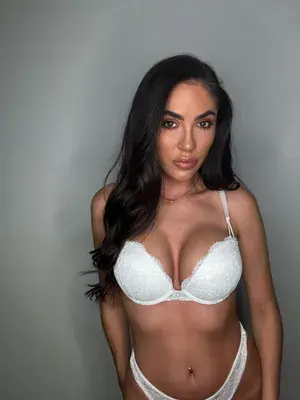 Becky Daisy ⭐THE BEEJAYY QUEEN 🥵 profile picture