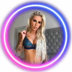 HOT WIFEY 💕 (#1 RATED MILF) profile picture