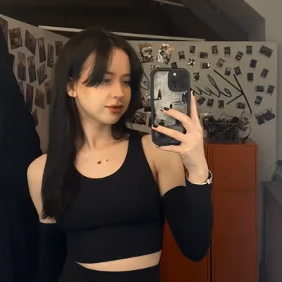 Bella profile picture